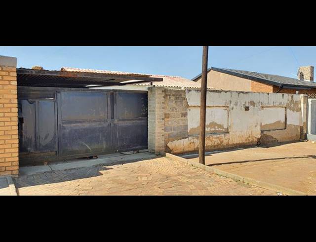 0 BEDROOM HOUSE FOR SALE IN TLADI